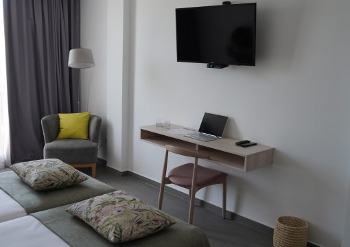 Quarto Simples (Single Room)